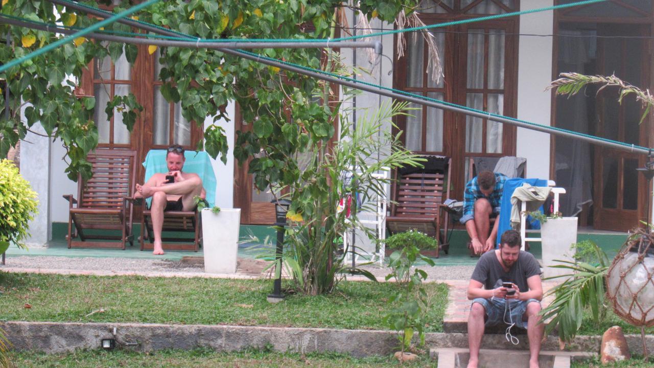 Turtle Bay Beach Resort ミリッサ エクステリア 写真